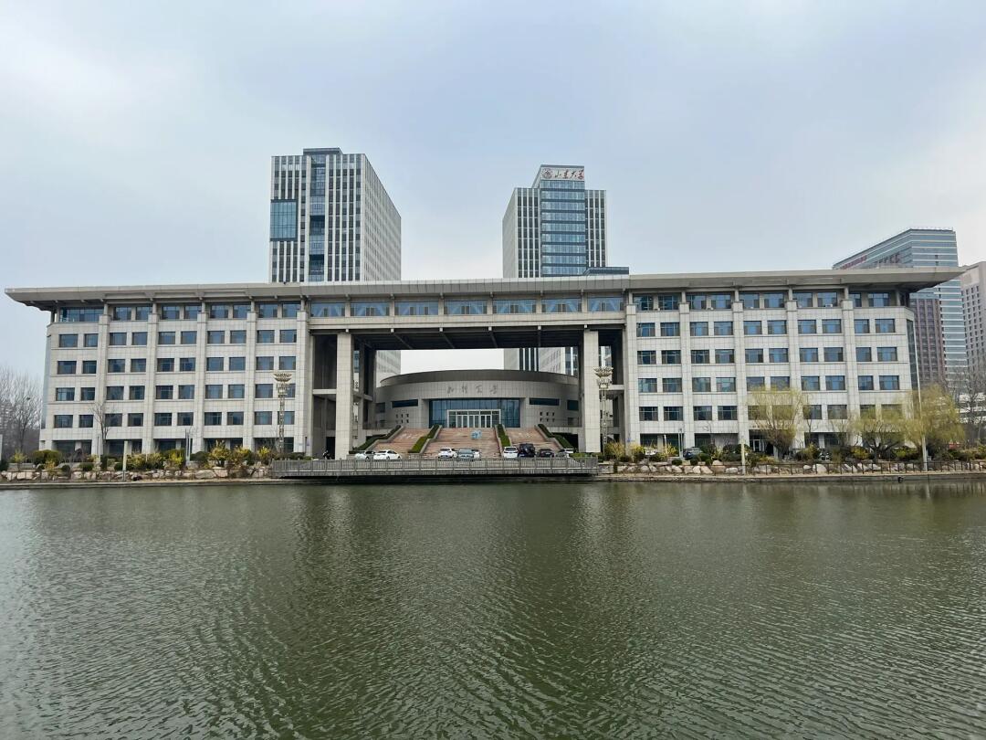 山东大学威海分校，隐藏的奢华学府