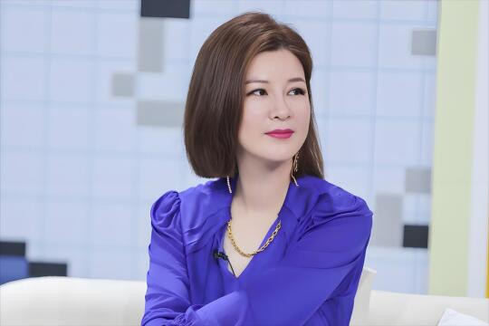 杜华一句 “你配吗”，职场矛盾根源在哪？
