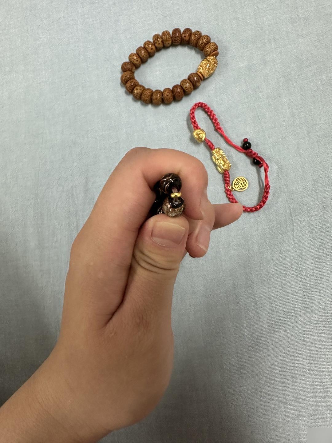 青丝手链的寓意与忌讳
