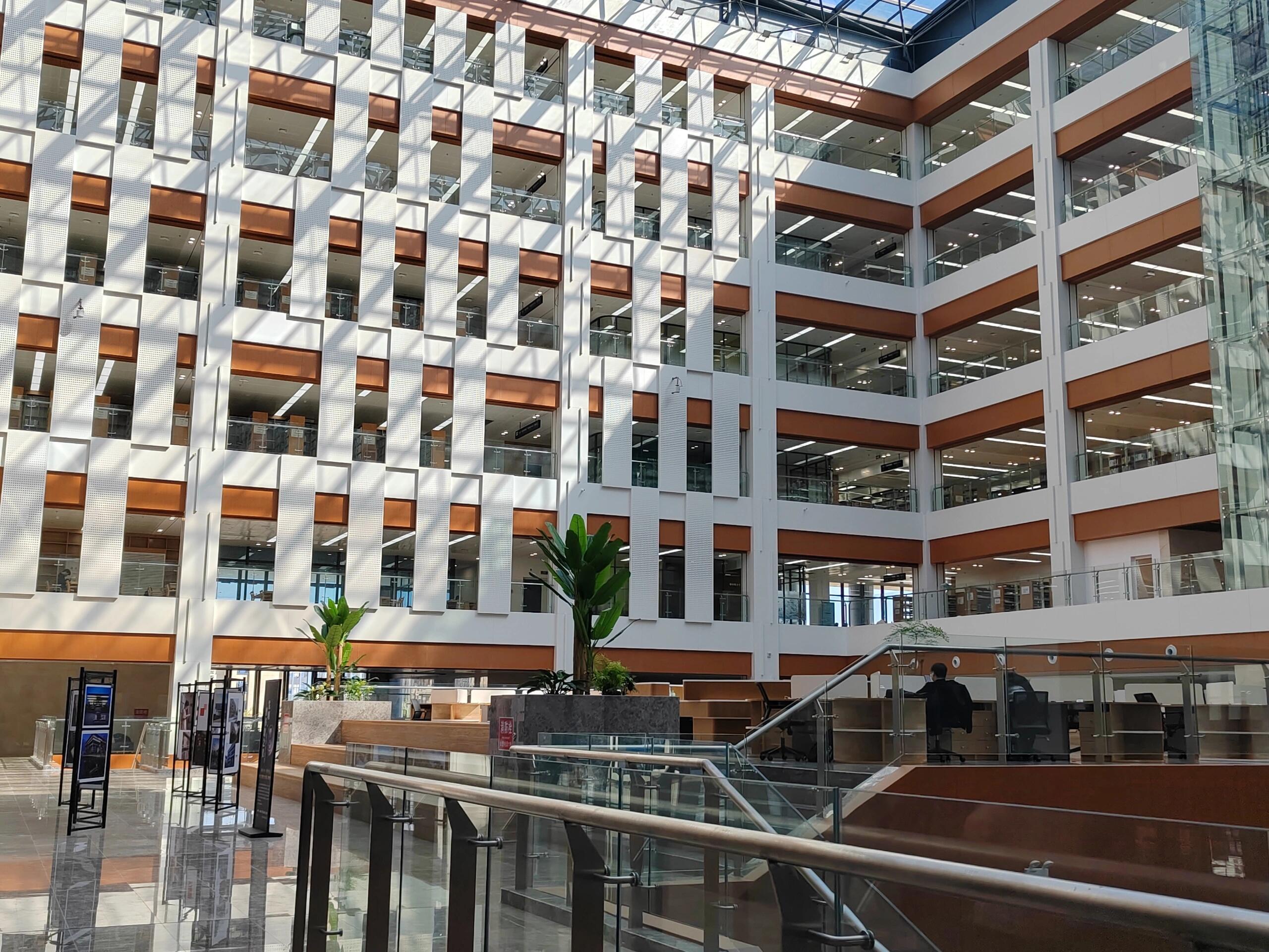 速看：江西理工大学图书馆设施与服务全介绍