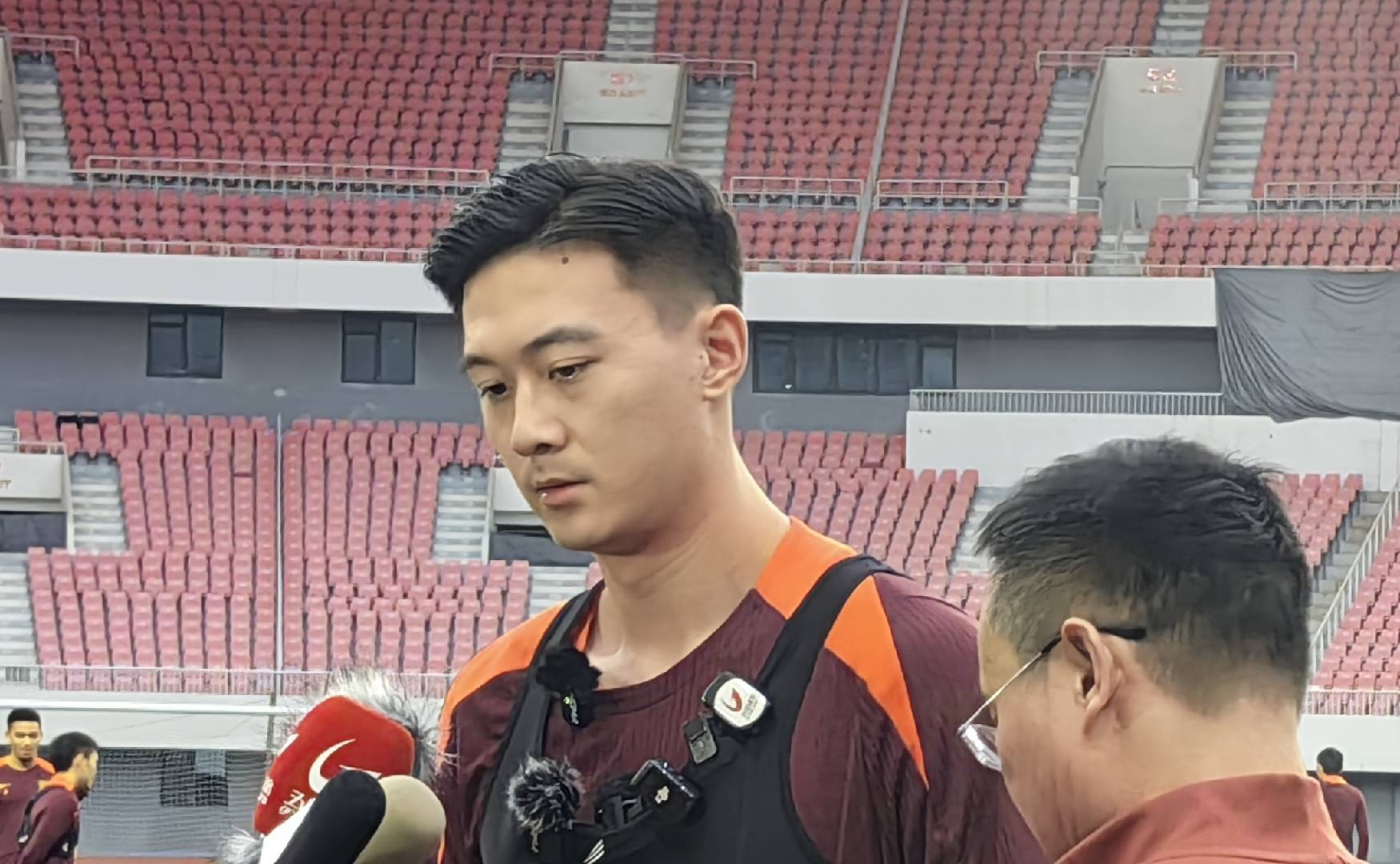 蒋圣龙：回我们主场压力在对手，教练在定位球方面有布置