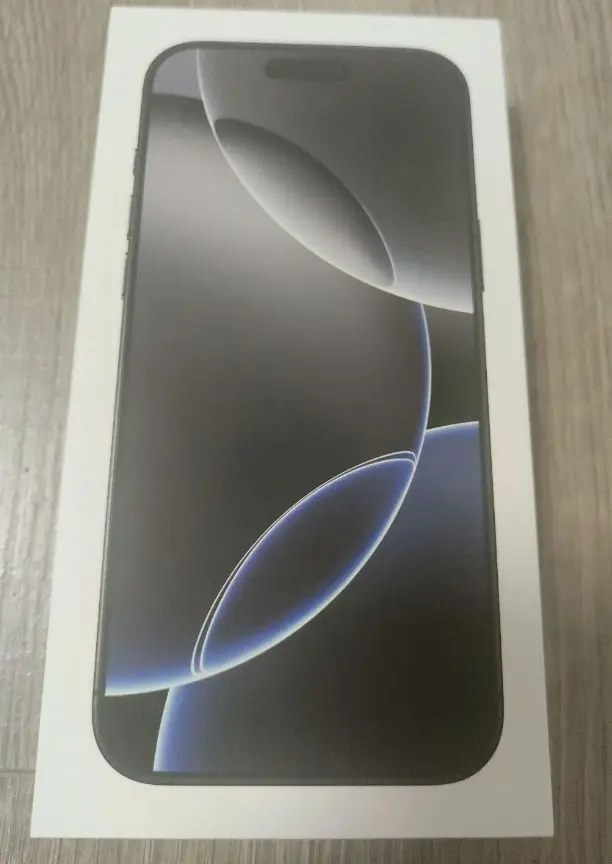 购买iphone16pro max